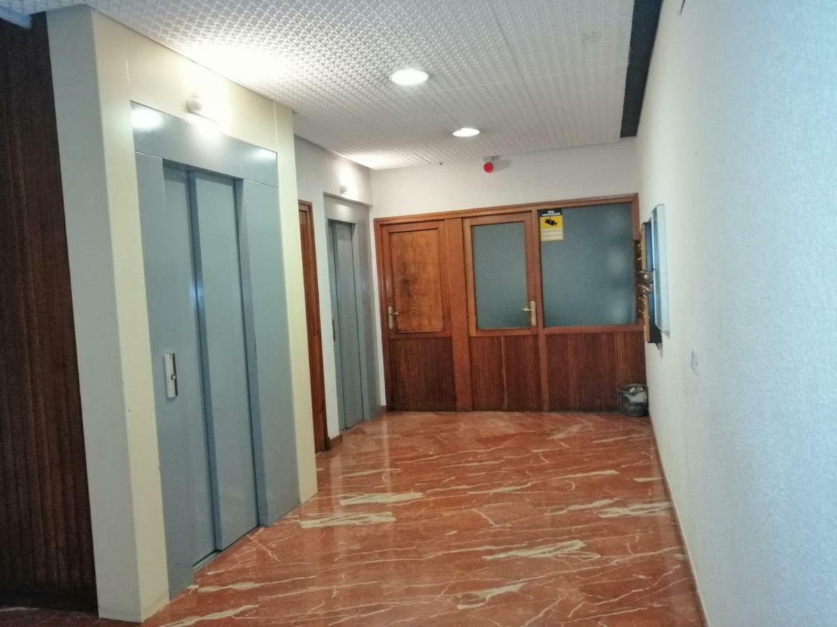 Dos Torres Frodo - Estacionamiento Privado Gratuito Apartment Zaragoza